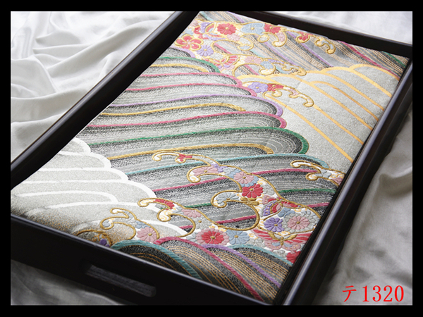 蔵【テ1320】西陣逸品 唐織 振袖可 波頭花蝶紋 シルバー色地 正絹純金糸六通高級美術袋帯 ◇検◇簪着物名古屋帯和装小物帯締め拍卖
