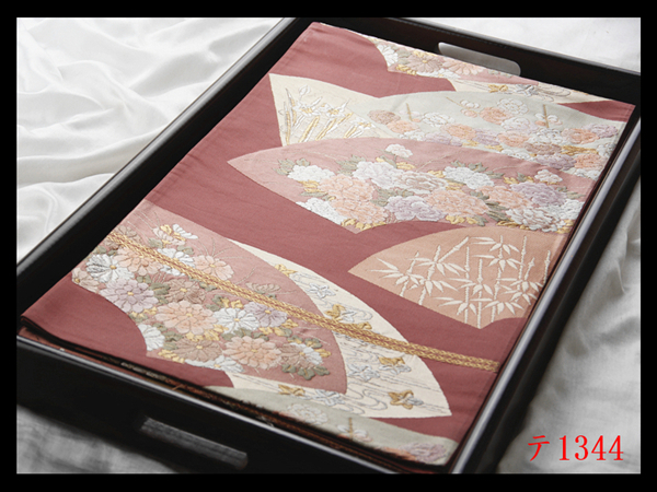 蔵【テ1344】西陣逸品 地紙草花紋 浅蘇芳色地 気品豊かに 正絹純金糸六通高級美術袋帯 ◇検◇簪着物名古屋帯和装小物帯締め拍卖