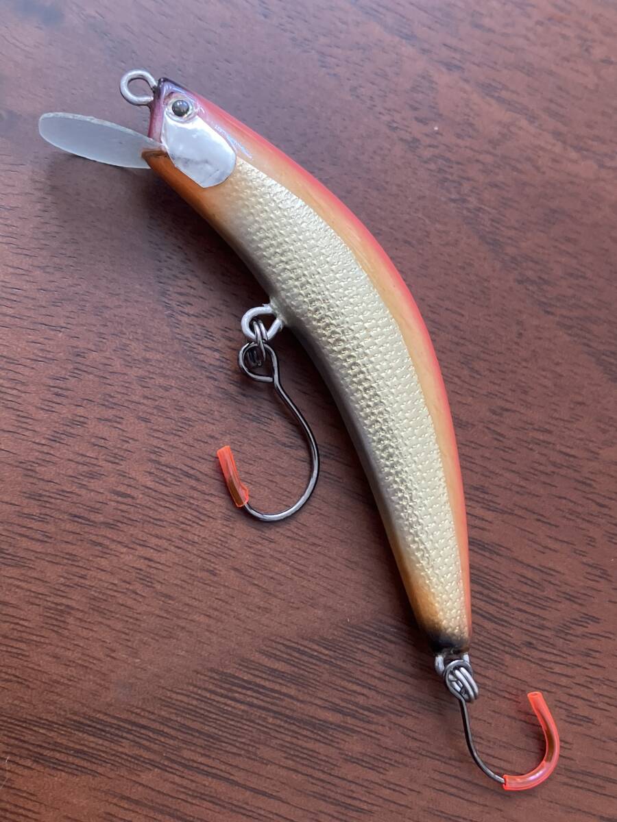 中古 メーカー不明 ウッドルアー ハンドメイド 全長約6.7mm 重さ約7g拍卖