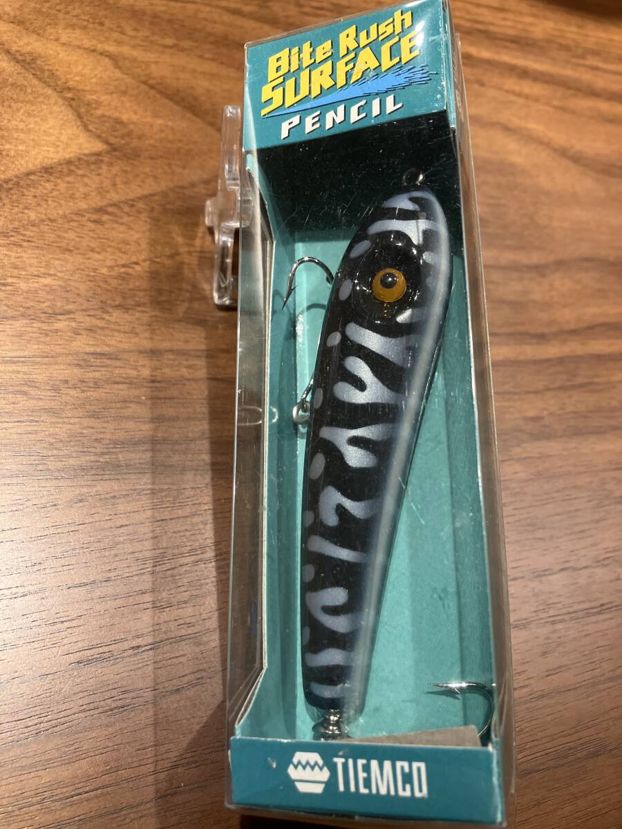 新品 ティムコ バイトラッシュ サーフェス ペンシル 10cm 19g  (検索 バルサ50拍卖
