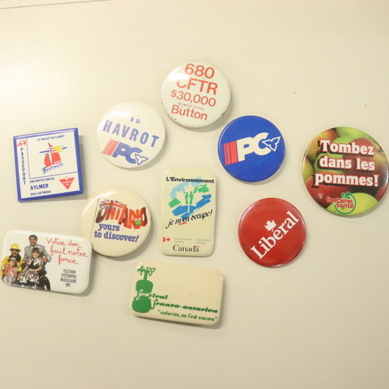 badge47 90s~ビンテージ 缶バッジ■1990年代製~ アート メッセージ 古着 アメカジ 雑貨 アクセサリー 小物 アンティーク ストリート拍卖