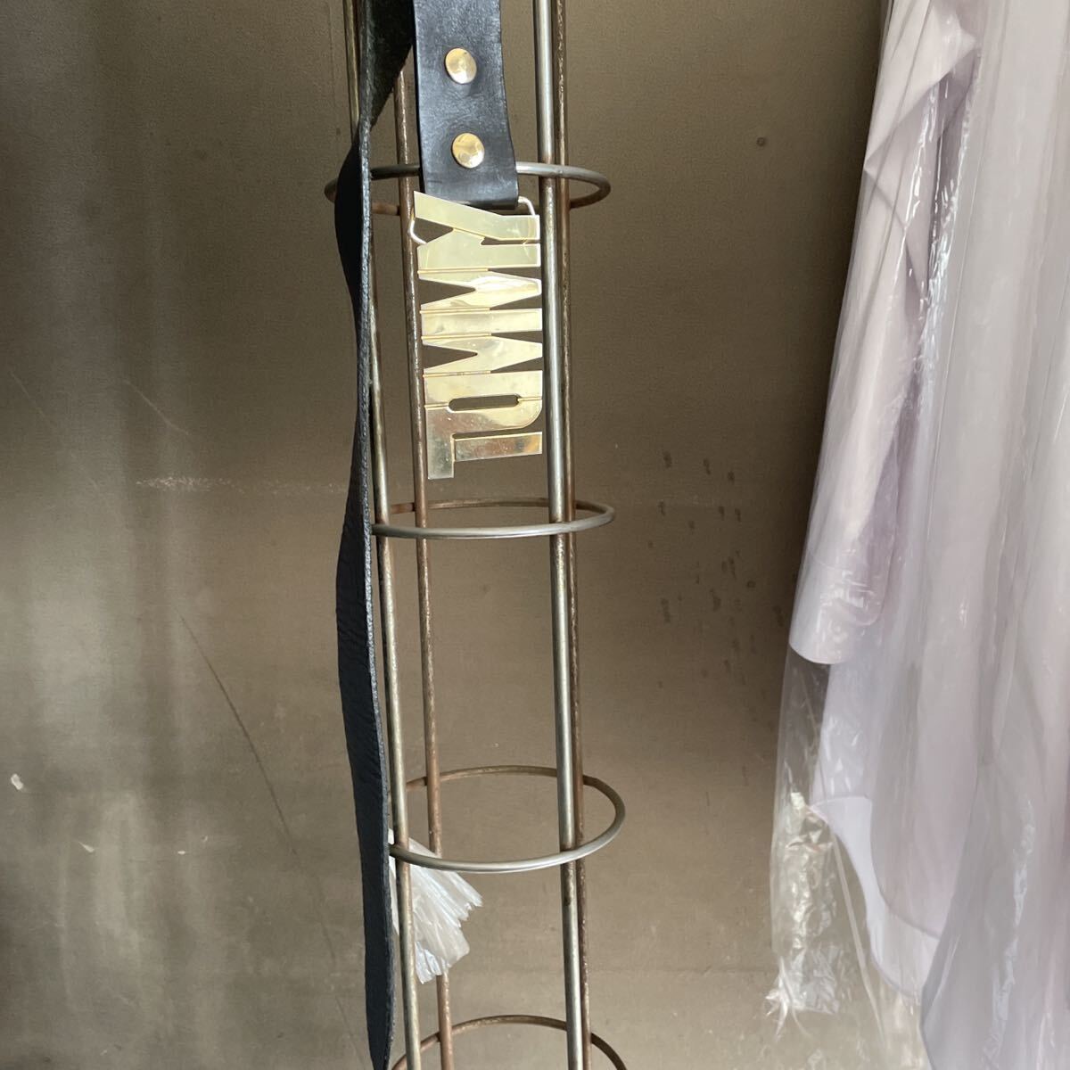 トミーハイフーガベルト拍卖