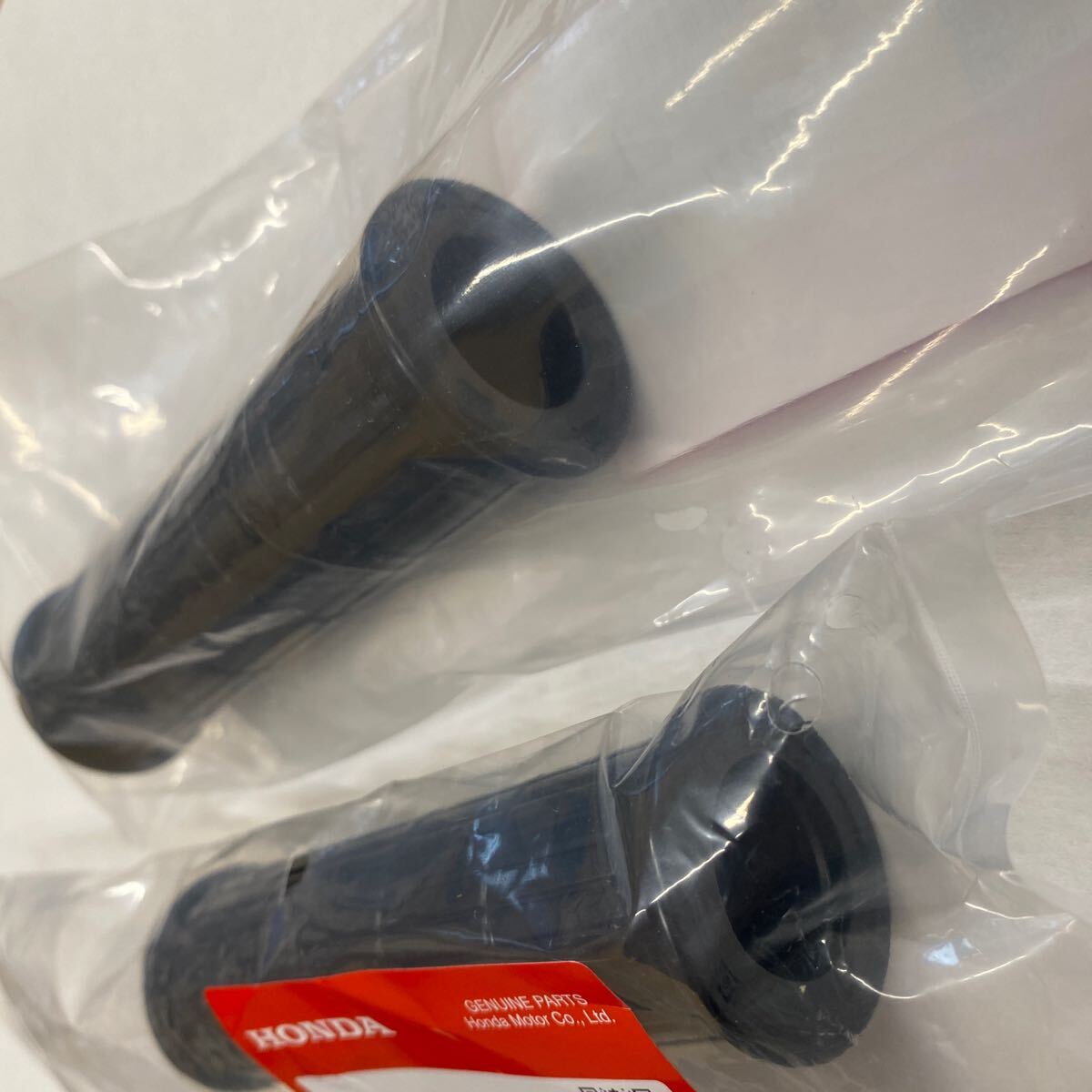 ダックス ST50/ST70 K1.K2.K3.K4 初期型 旧DAX ハンドルグリップ左右 ホンダ純正 新品 【水曜・日曜・祝日休み 臨時休業有】拍卖