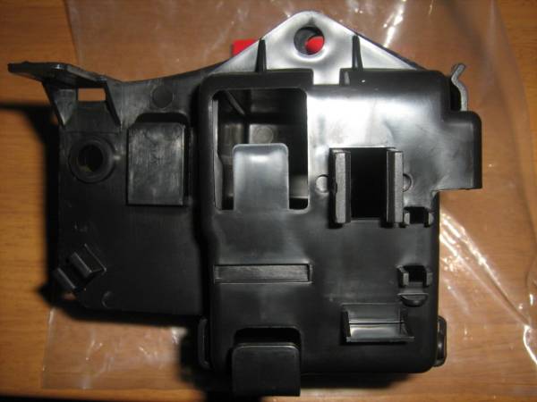 CT110 ハンターカブ バッテリーボックス ホンダ純正 新品 【水曜・日曜・祝日休み 臨時休業有】拍卖