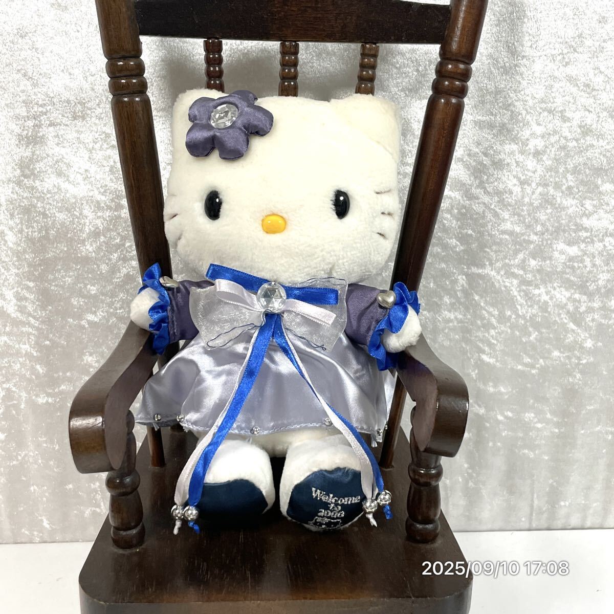 1000円〜 HELLO KITTY ハローキティ サンリオ 2000年記念 ミレニアム リボン ハート ラインストーン キャラクター マスコット ぬいぐるみ 拍卖