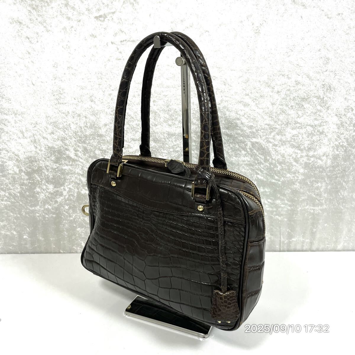 カルロスファルチ CROCODAIL クロコダイル JRA マットクロコ ブラウンカラー ワニ革 エキゾチックレザー バンドバッグ かばん 鞄拍卖