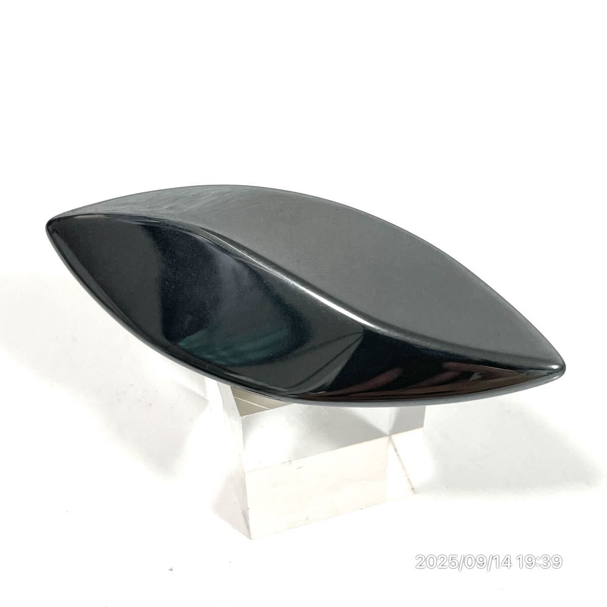 VENDOME ヴァンドーム リーフ風 色石 ラインストーン ブラック×ゴールドカラー ブローチ アクセサリー 装飾品拍卖