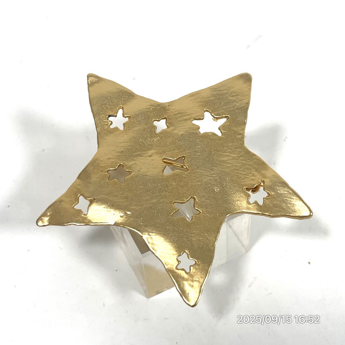 美品 KENZO ケンゾー 星モチーフ スター ブランドロゴ ゴールドカラー ブローチ アクセサリー ファッション 装飾品 拍卖