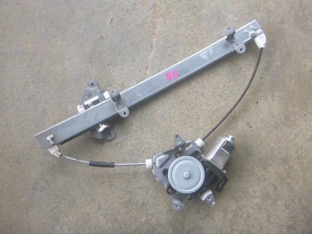 日産 AD VFY11 左フロントパワーウインドーモーター @13606拍卖