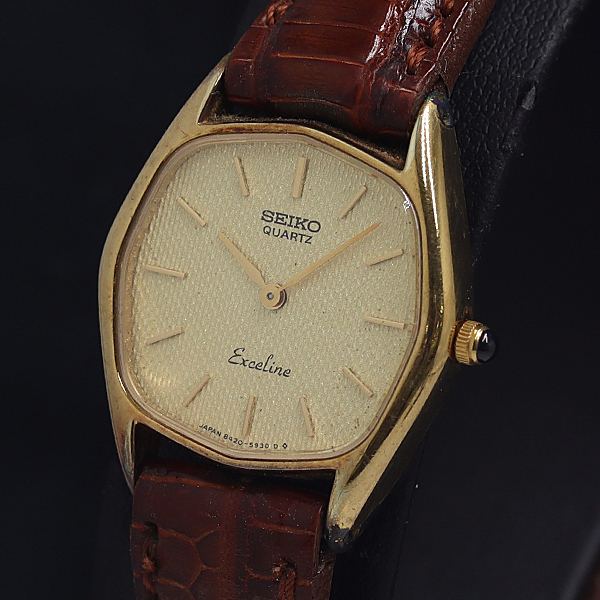 稼働 セイコー エクセリーヌ 8420-5740 ゴールド文字盤 QZ レディース 腕時計 2000000 NSK KTU拍卖