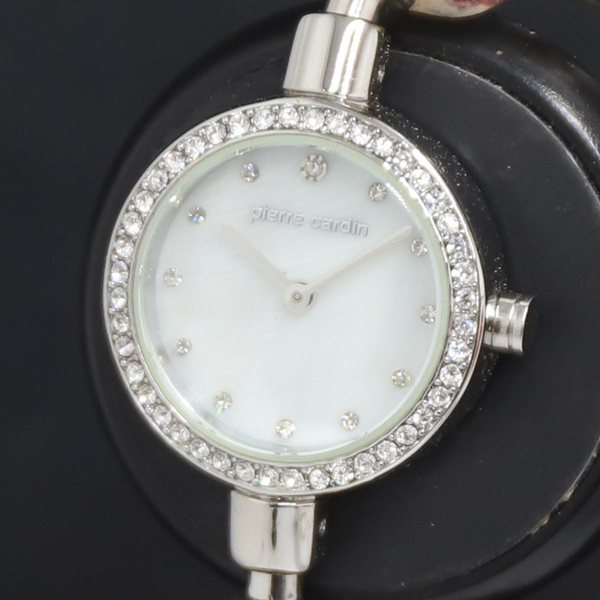 QZ ピエールカルダン 石付 805 シェル文字盤 レディース腕時計 2000000 NSK KRK拍卖