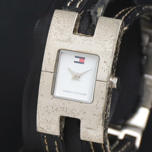 QZ トミーヒルフィガー F80132 白文字盤 レディース腕時計 2000000 NSK KRK拍卖