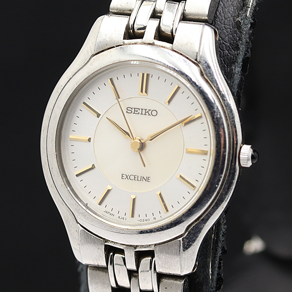 稼働 セイコー エクセリーヌ QZ シルバー文字盤 4J41-0030 レディース腕時計 2000000 NSK KMR拍卖