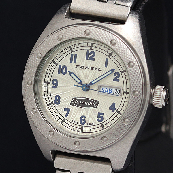 稼動 フォッシル ディフェンダー QZ シルバー文字盤 デイデイト DE-1520 レディース腕時計 OGH 2000000 NSK拍卖