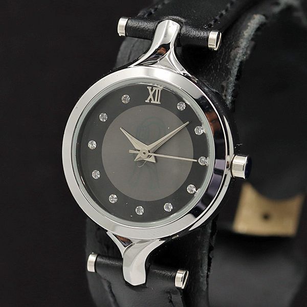 稼働 ロベルトディカメリオ QZ 12P ブラック文字盤 RC7029 レディース腕時計 KMR 2000000 NSK拍卖