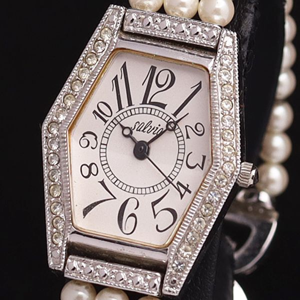 稼働 良品 セイコー QZ salvia パール 白系文字盤 レディース腕時計 YSD拍卖