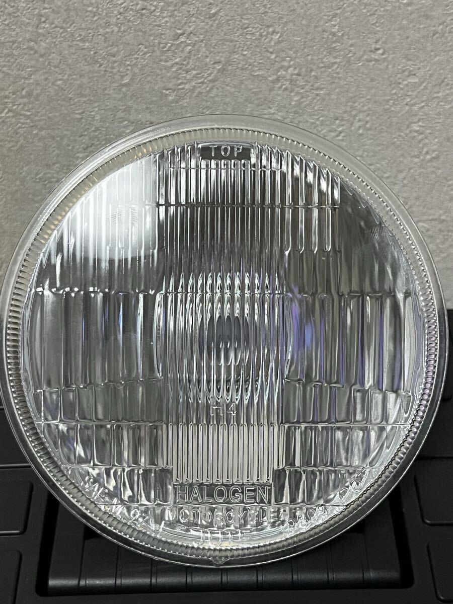 ハーレー 5-3/4in トップマウントヘッドライト用のレンズ H4 ダイナ スポーツスター ヘッドライトレンズ未使用拍卖