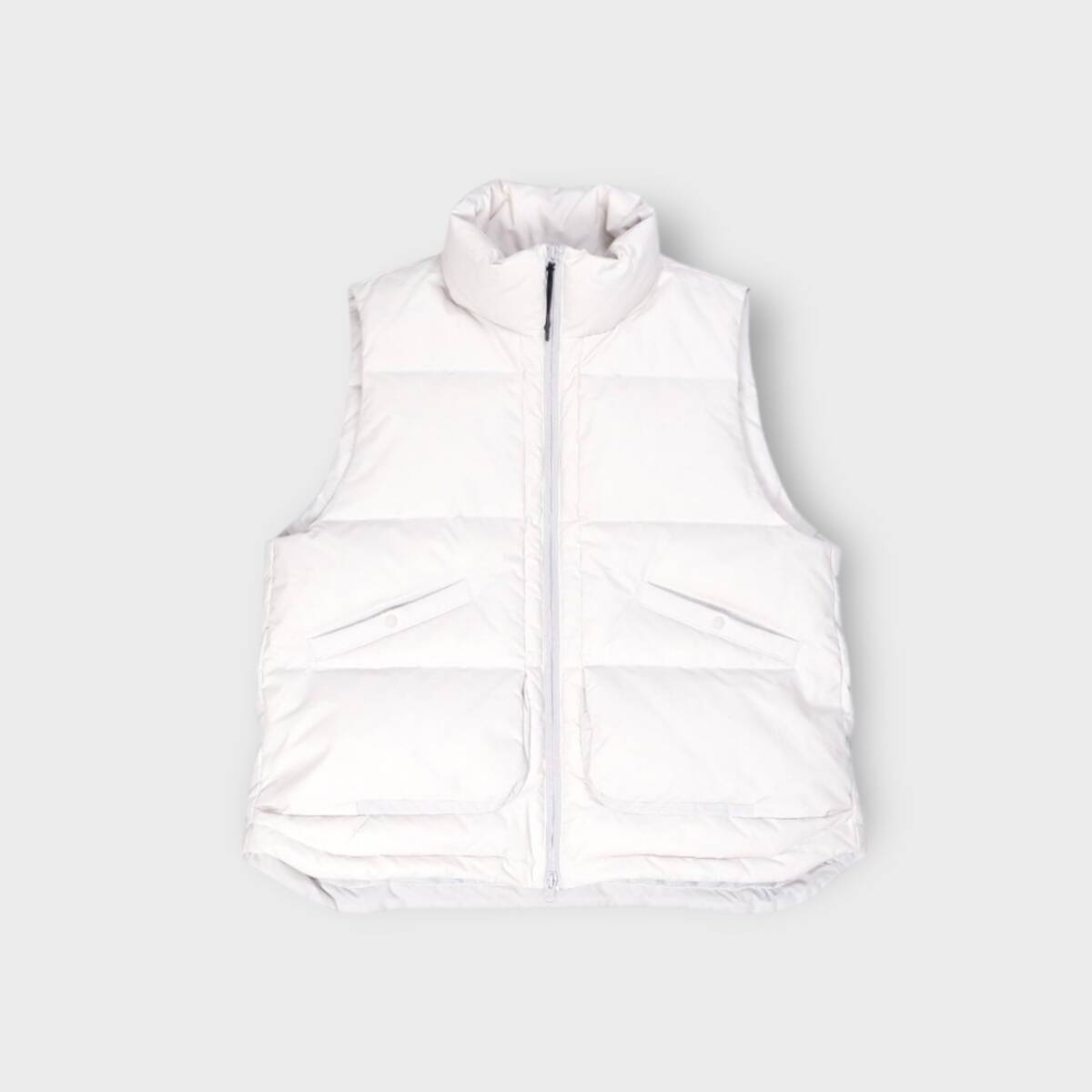 DESCENTE ddd【IENA 別注 ダウンベスト】拍卖