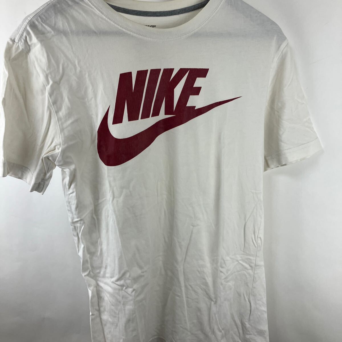NIKE ナイキ ホワイト 半袖Tシャツ Tシャツ レディース 女性用 トップス Mサイズ 半袖 白 赤拍卖