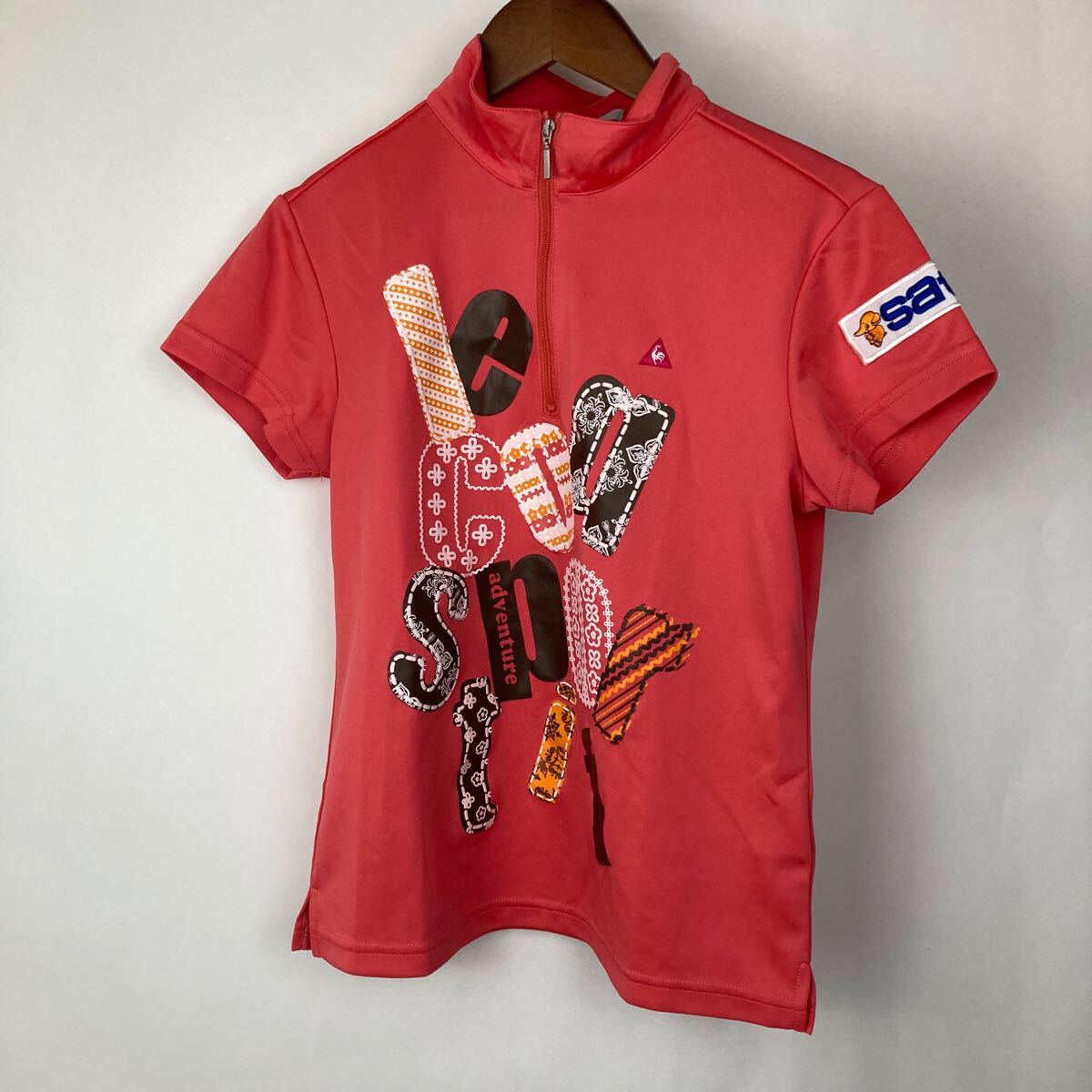 le coq sportif ルコックスポルティフ ハーフジップ ゴルフウェア 半袖 半袖ハイネックシャツ レッド レディース Sサイズ デザインシャツ 拍卖
