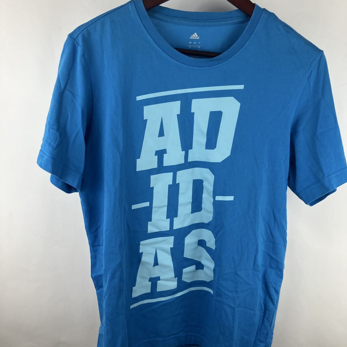 adidas アディダス 半袖 Tシャツ 半袖Tシャツ ブルー 半袖 トップス スポーツ メンズ 男性向け シャツ拍卖