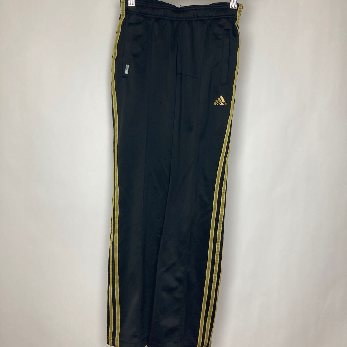 adidas アディダス ジャージ トラックパンツ ブラック ボトムス 黒 ジャージパンツ レディース 大きいサイズ拍卖