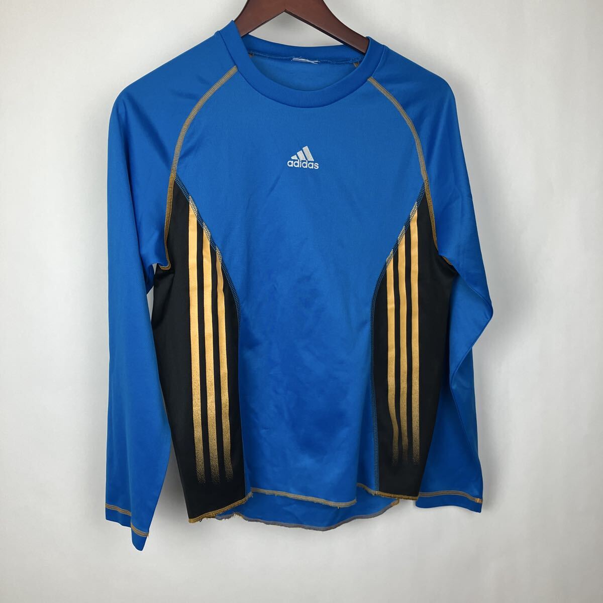adidas アディダス Lサイズ ブルー Tシャツ 半袖 スポーツウェア ロゴ プリント 通気性 速乾生地 スポーツウェア拍卖