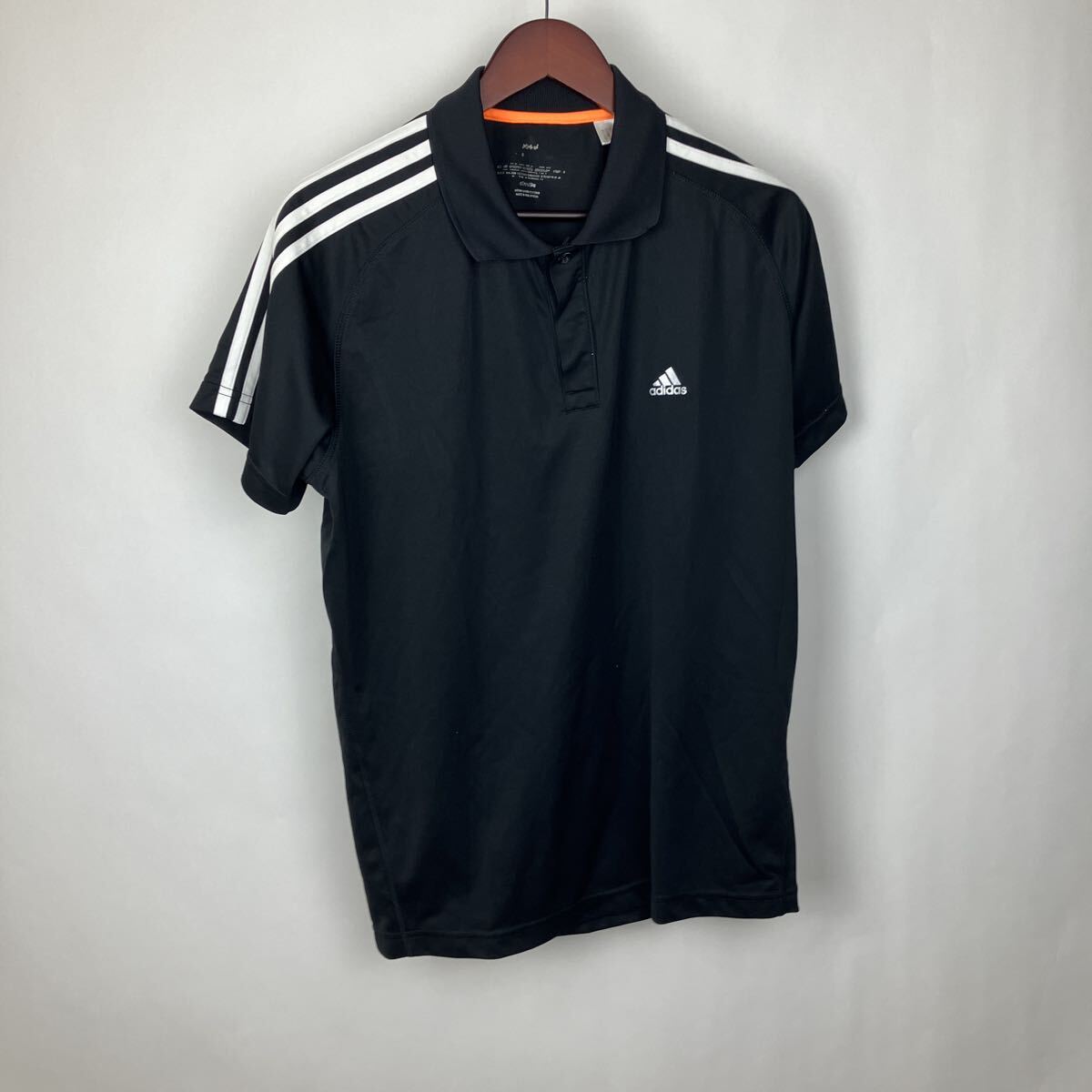 adidas アディダス 半袖ポロシャツ ポロシャツ 黒 ゴルフ ブラック スポーツウェア ワンポイント メンズ 男性向け拍卖