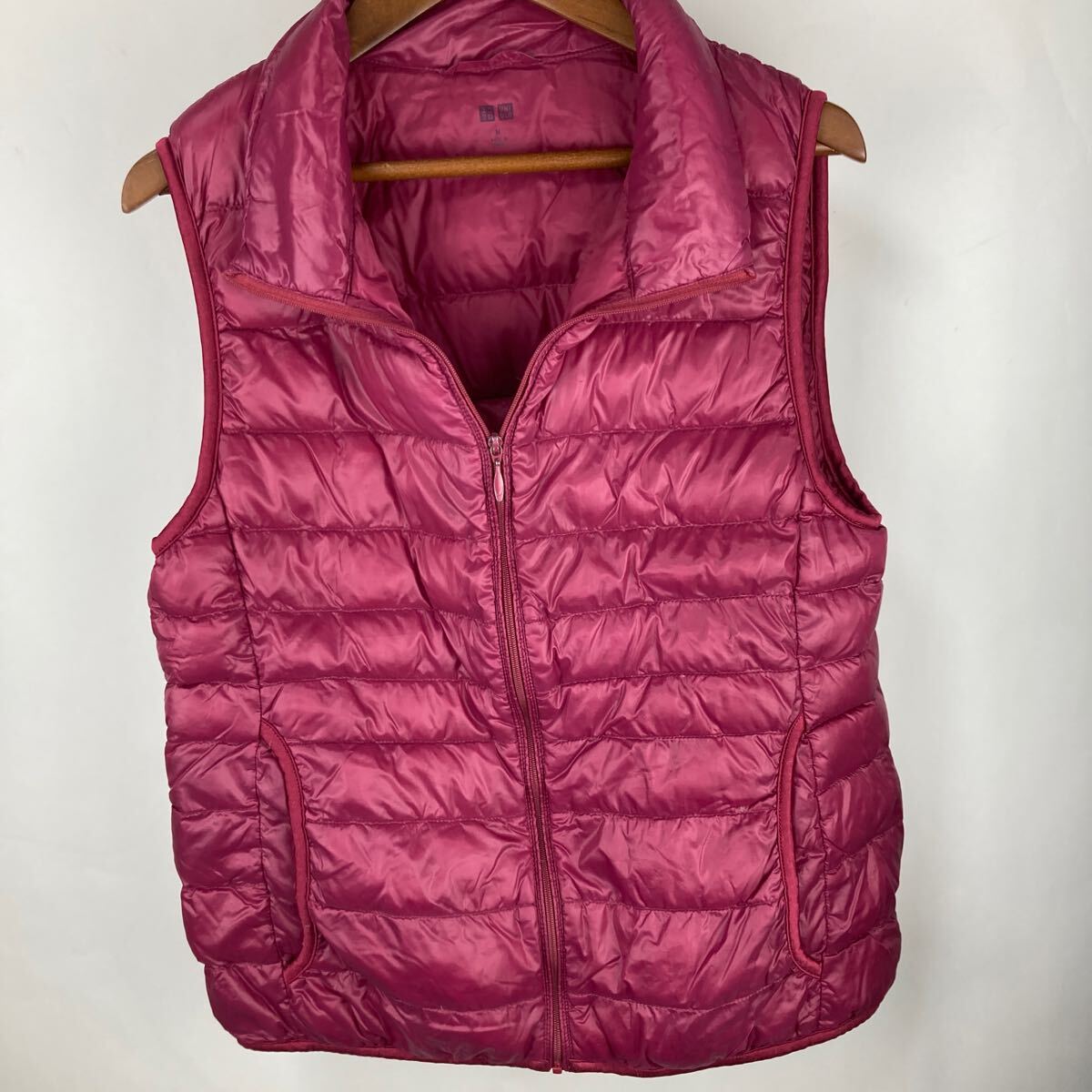 ユニクロ ウルトラライトダウンベスト UNIQLO ダウンベスト M アウター ライトダウン ダウン ピンク レディース 秋冬用 保温性 カジュアル拍卖