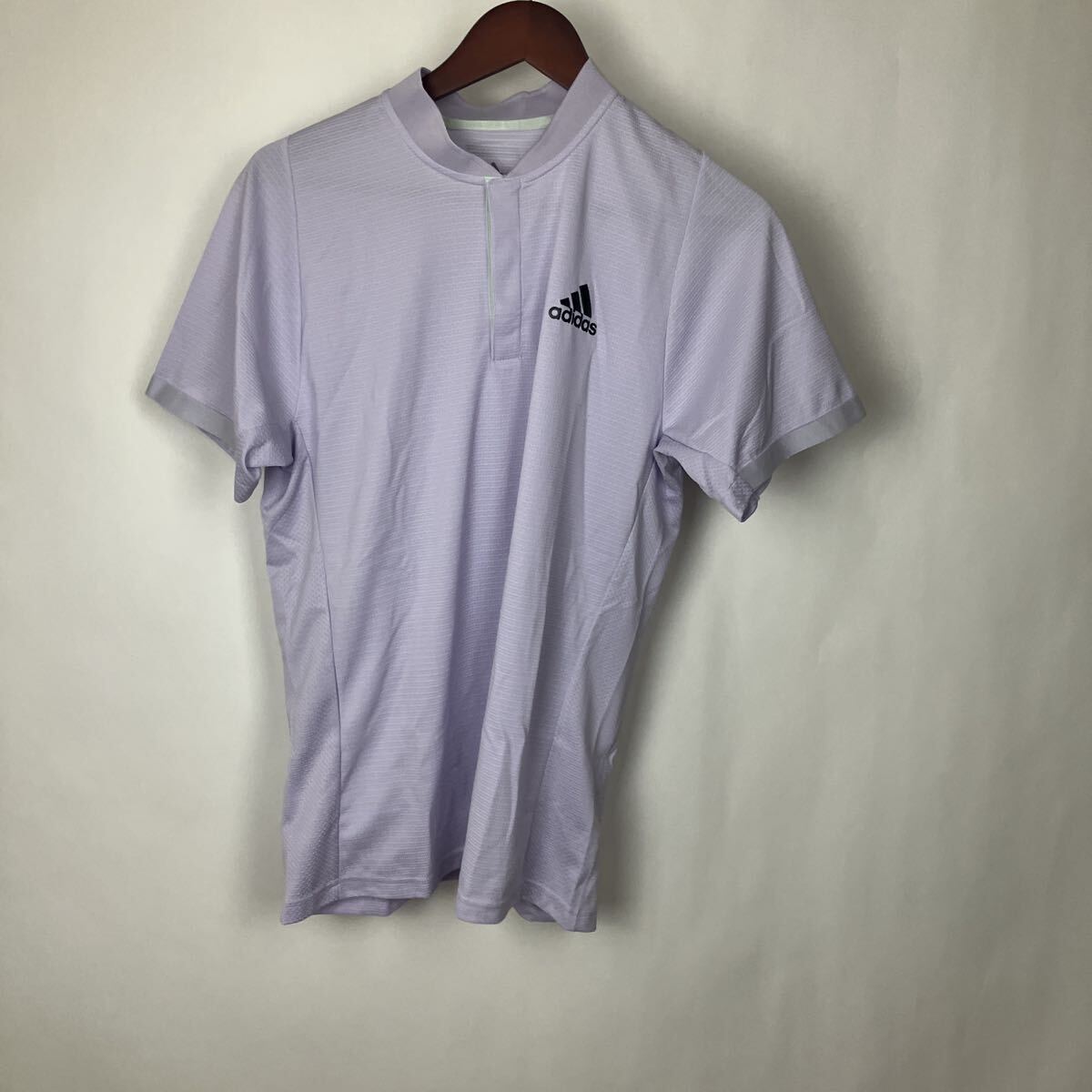 アディダス adidas Tシャツ 半袖 半袖Tシャツ ロゴ パープル 紫 ワンポイント スポーツウェア レディース Lサイズ拍卖