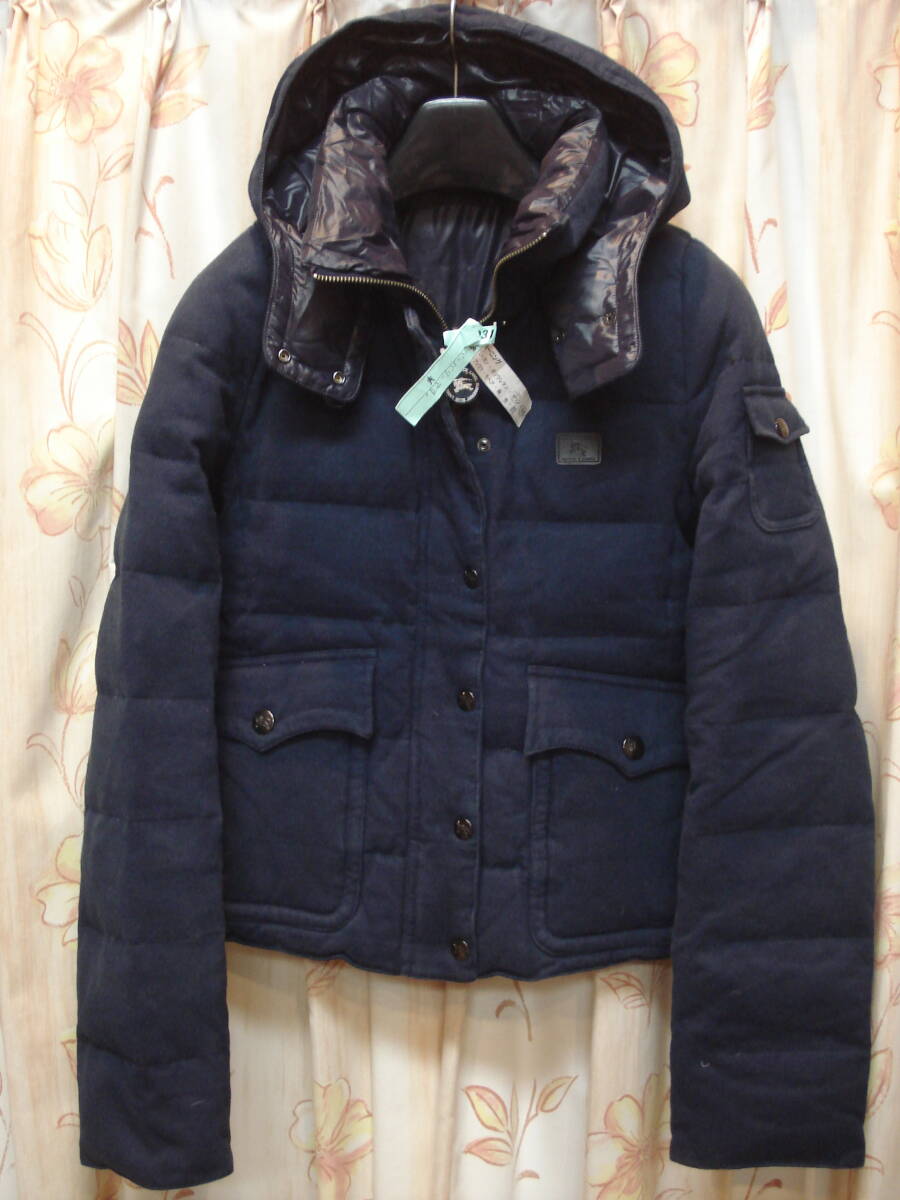 送料無料!クリーニング済み!美品!★BURBERRY BLUE LABEL リバーシブルダウンジャケット バーバリー サイズ38 アウター レディース!★拍卖