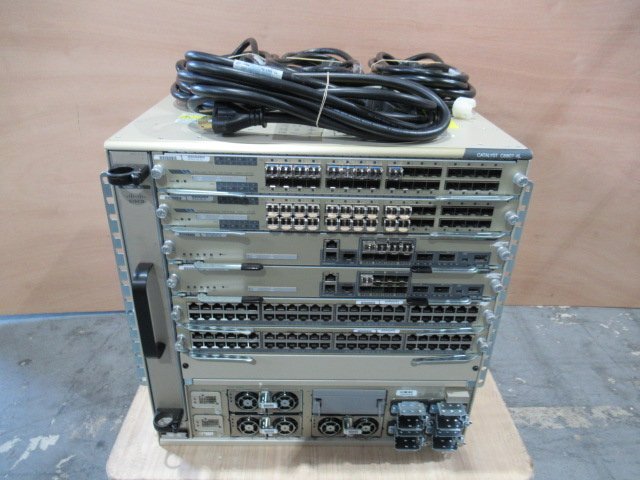 Ω 新DCE 1257t 保証有 Cisco【 C6807-XL 】シスコ Catalyst 6800 series スイッチ 領収書発行可能 ※引取限定※拍卖