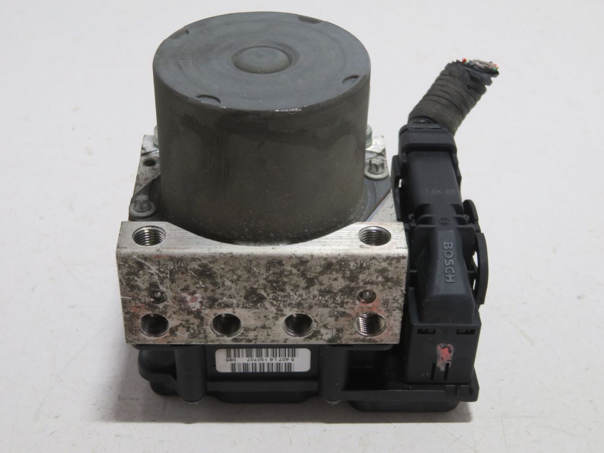 25-19-71  スバル  TW2  サンバー 4WD NA 【 ABS ブレーキ アクチュエーター 】 TT2 TV1 TV2拍卖