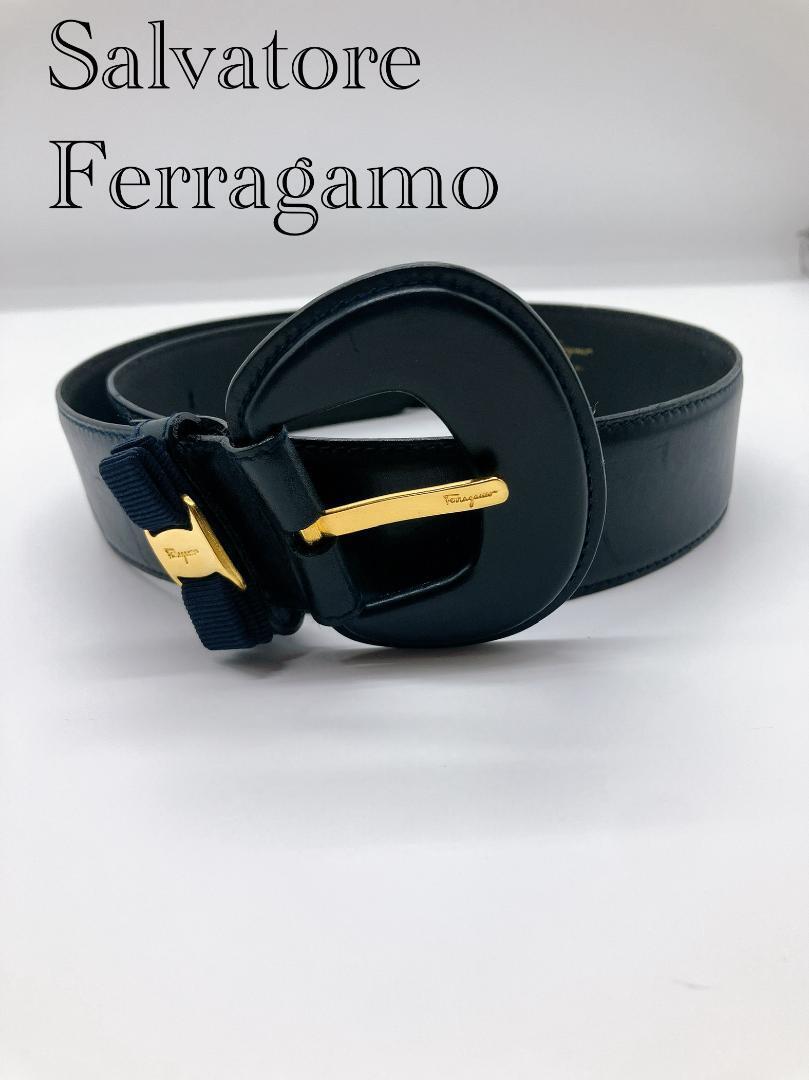 フェラガモ ヴァラリボン レザー ベルト 表記サイズ 70 ダークネイビー拍卖