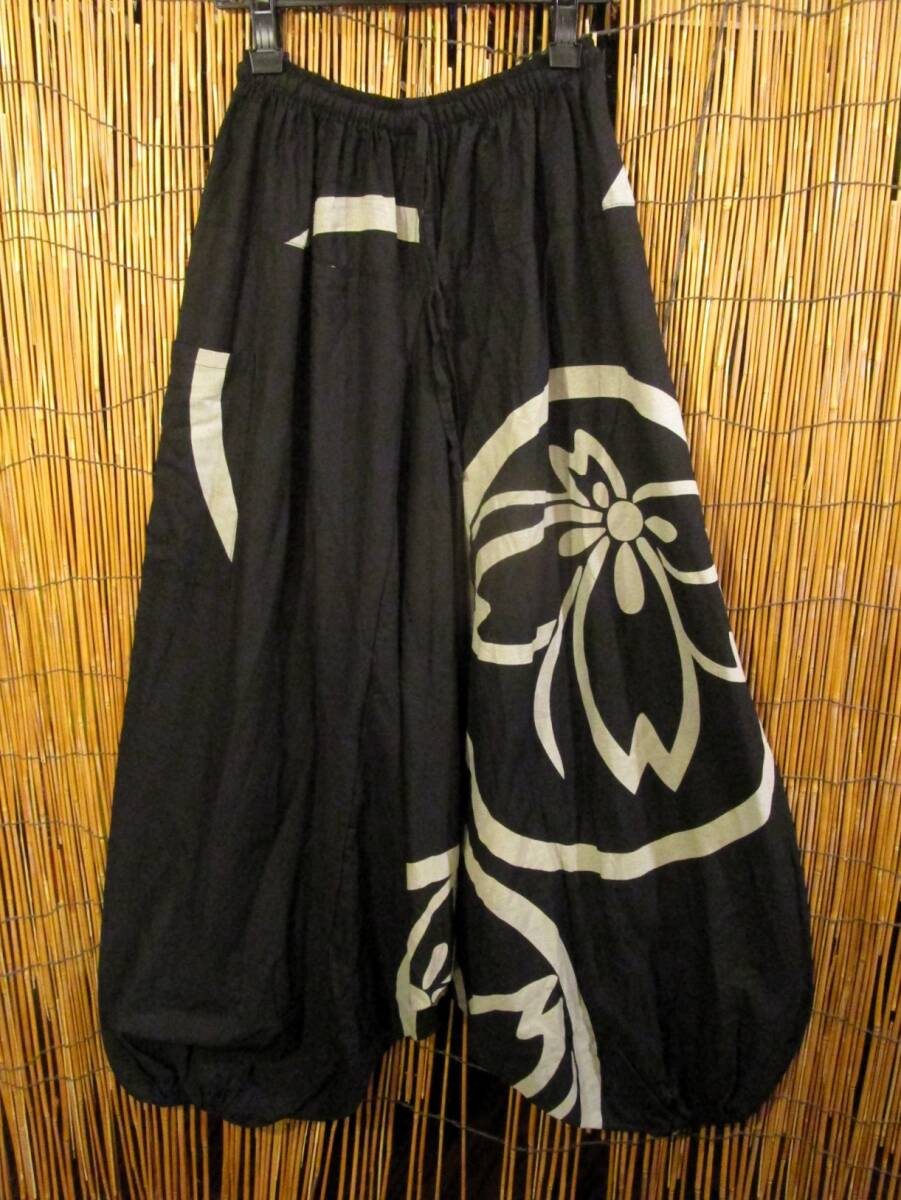 【SALE】⑫新品*男女兼用*コットン素材*黒色+和風プリント*切り替え*ふんわり*サルエルパンツ拍卖