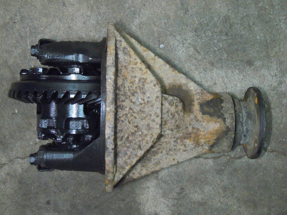 トヨタ スプリンター トレノ 85 AE85 前期 純正 ノーマル デフ リアデフ デフキャリア デフケース デフ玉 検) KP61 AE70 KE72 TA20 等?拍卖