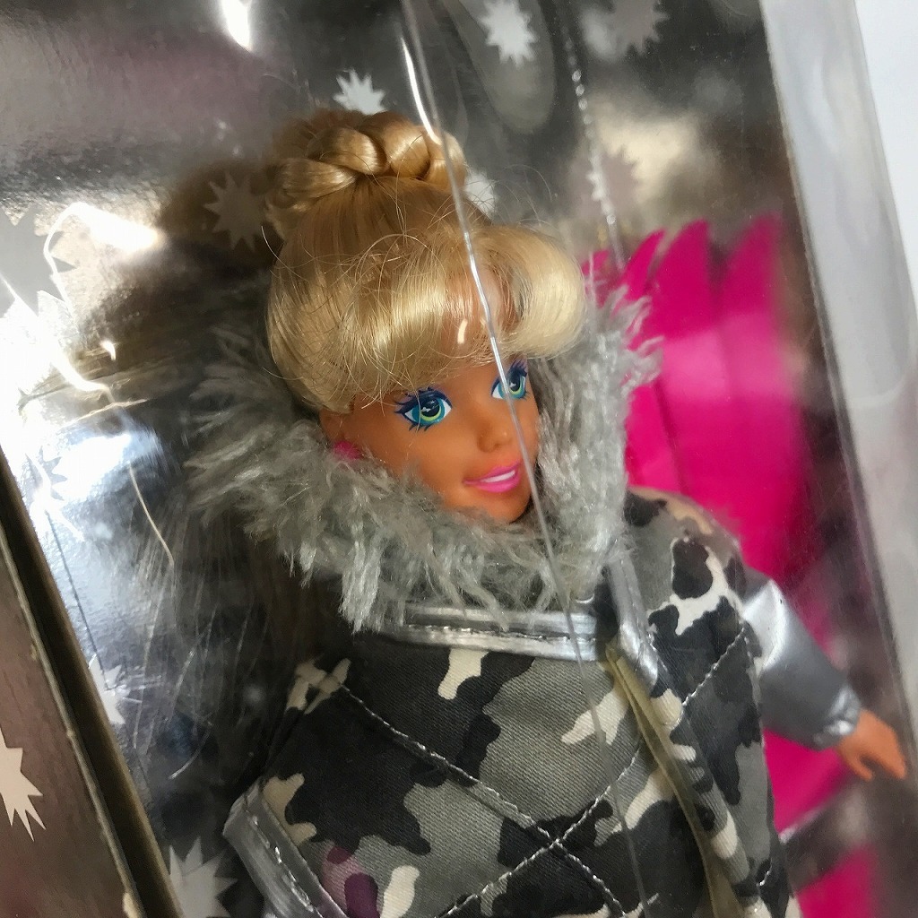 マテル MATTEL ellesse Barbie エレッセ バービー- (白黒迷彩ベスト)1996ファッション&ドールリミテッドプロダクション拍卖