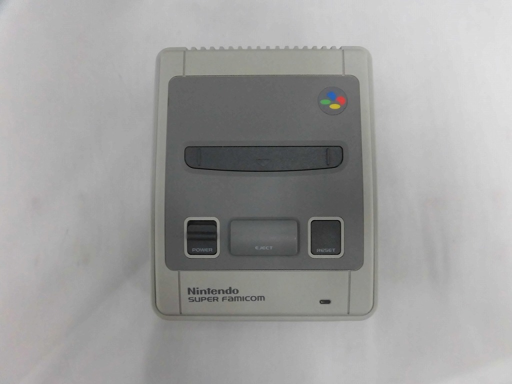 【欠品有り】 ニンテンドー Nintendo クラッシックミニ スーパーファミコン CLV-S-SHVF拍卖