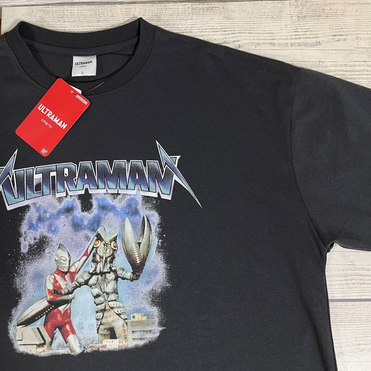 ★ ULTRAMAN ウルトラマン ★ Tシャツ Lサイズ 黒 円谷プロ バルタン星人 特撮 M78星雲 怪獣 宇宙人 バンダイナムコ (タグ付き新品未使用)拍卖