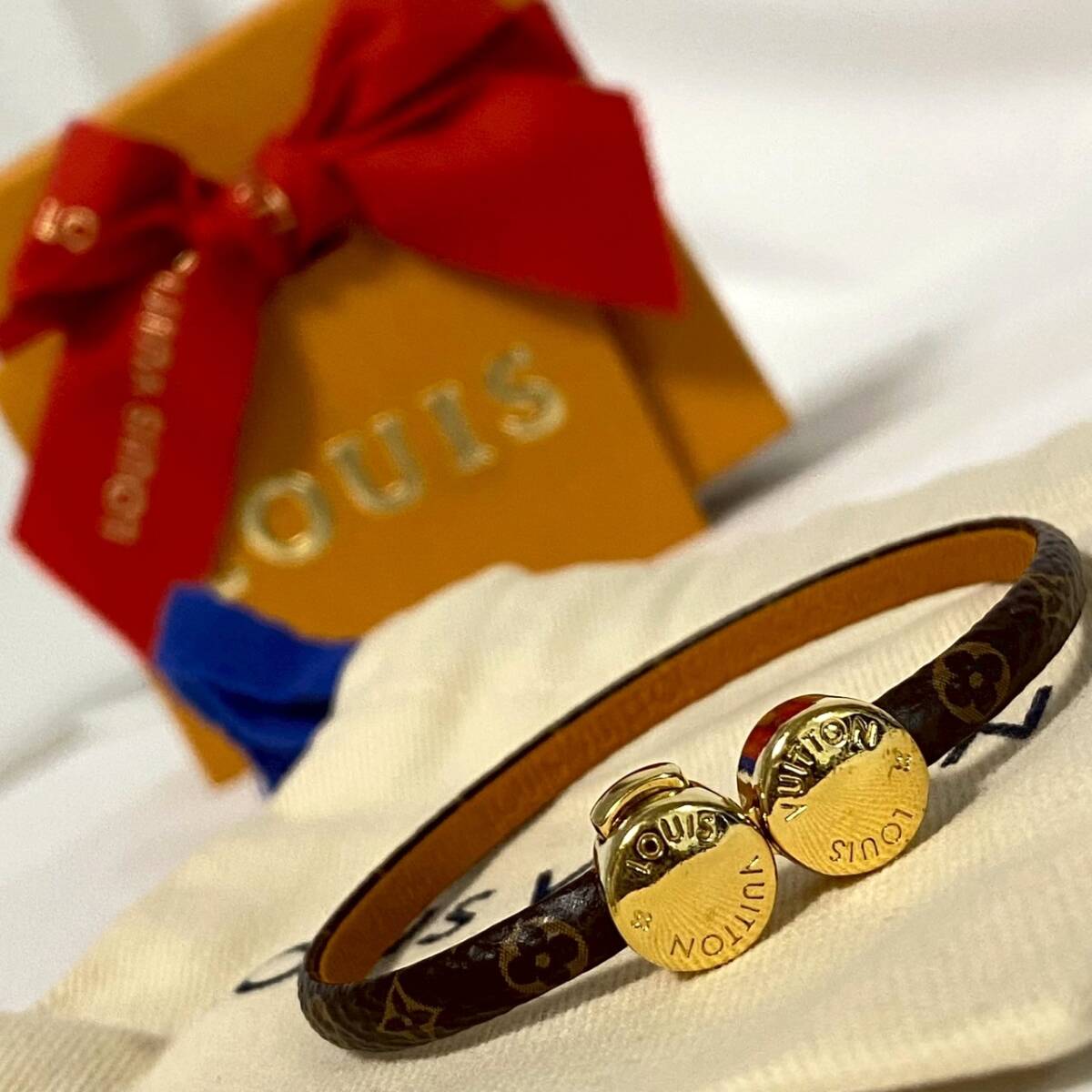 2118 LOUIS VUITTON ルイヴィトン ヒストリック ミニ モノグラム ブレスレット #17拍卖