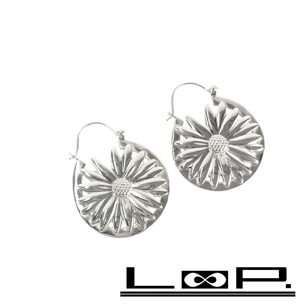 ■新同■磨き済■ ティファニー フラワー モチーフ ピアス シルバー SV 925 【373923】1拍卖