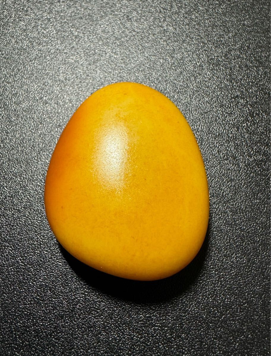 本玉 新疆産和田玉 軟玉原石 中国玉彫刻古美術原石 根付 鉱物標本 天然石 旧家蔵出し拍卖