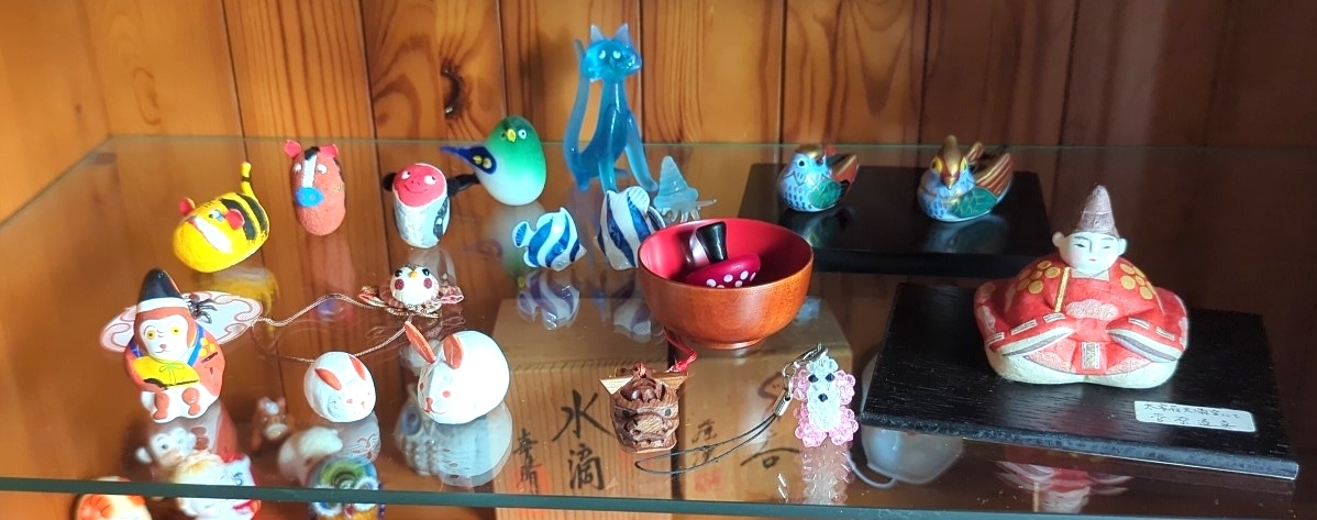 民芸品 置物 郷土土産 まとめ売り ガラスケース整理品 インテリア拍卖