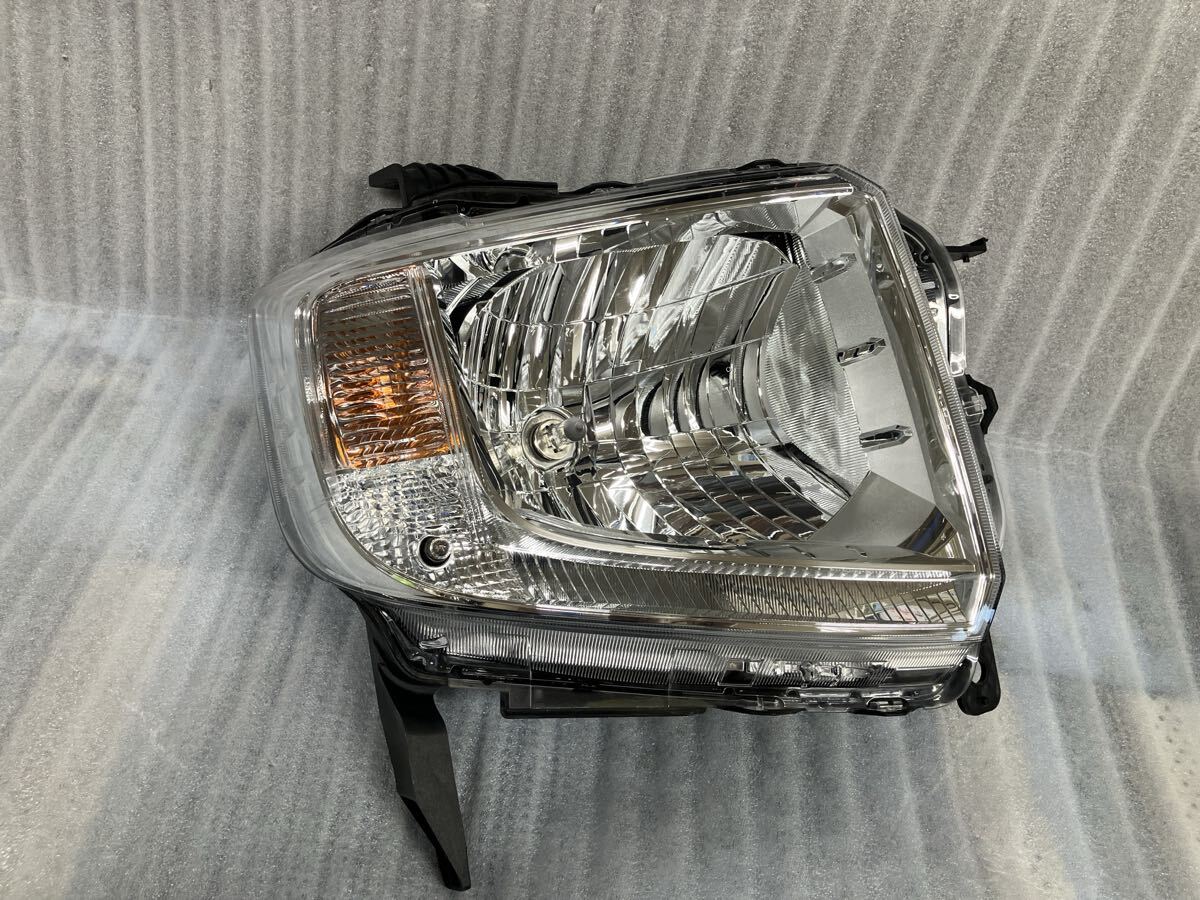 中古 ホンダ NーVAN JJ系 右 ハロゲンヘッドライト 33100-TXA-J01 Nバン エヌバン拍卖