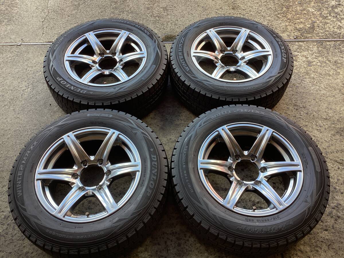 M8853 ハイエース 200系 カスタムローダウン車 に!URBAN SPORT 7J +25 16インチアルミ&215/65R16 98Q スタッドレスタイヤ4本セット☆彡拍卖