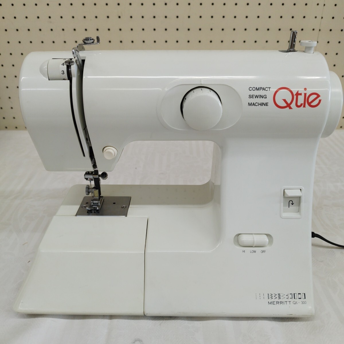SINGER シンガー ミシン 電動ミシン コンパクトミシン MERRITT Qt-300拍卖