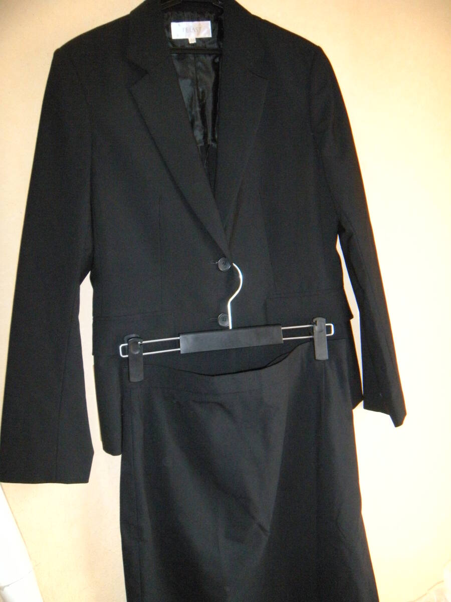 特大 44 15AR TELAST テラスト セットアップ スーツ ジャケット スカート 黒 大きいサイズ レディース 事務服 タ3522拍卖