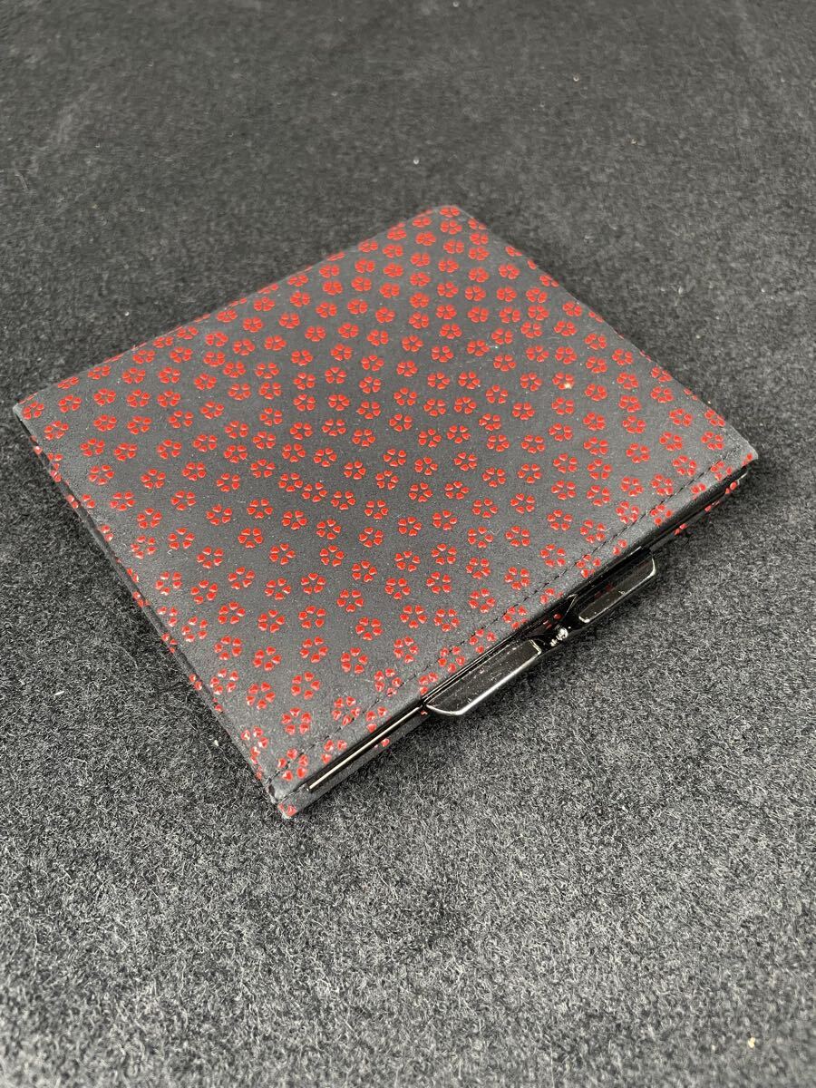 印傳屋 財布 INDENYA コインケース 黒地 赤 インデンヤ サイフ いんでんや拍卖