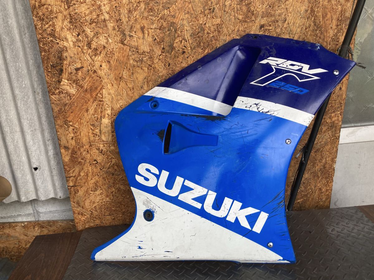 61025■ スズキ RGV250ガンマ VJ21A アンダーカウル サイドカウル 純正 カバー拍卖