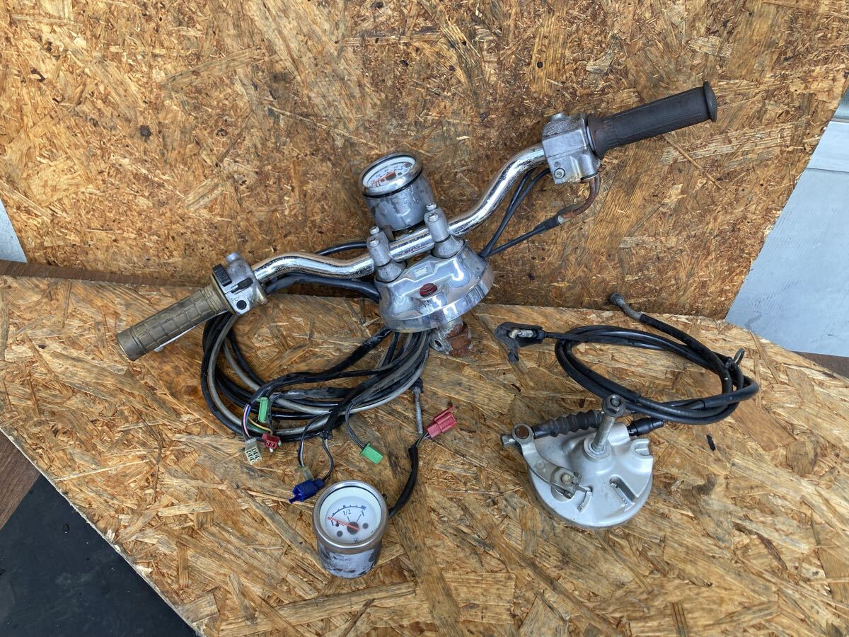 61128■ ヤマハ ビーノ 5AU バーハン スイッチ ガソリン スピード メーター ハンドルポスト AF35 アプリオ アドレス V100 アクシス SA10J拍卖